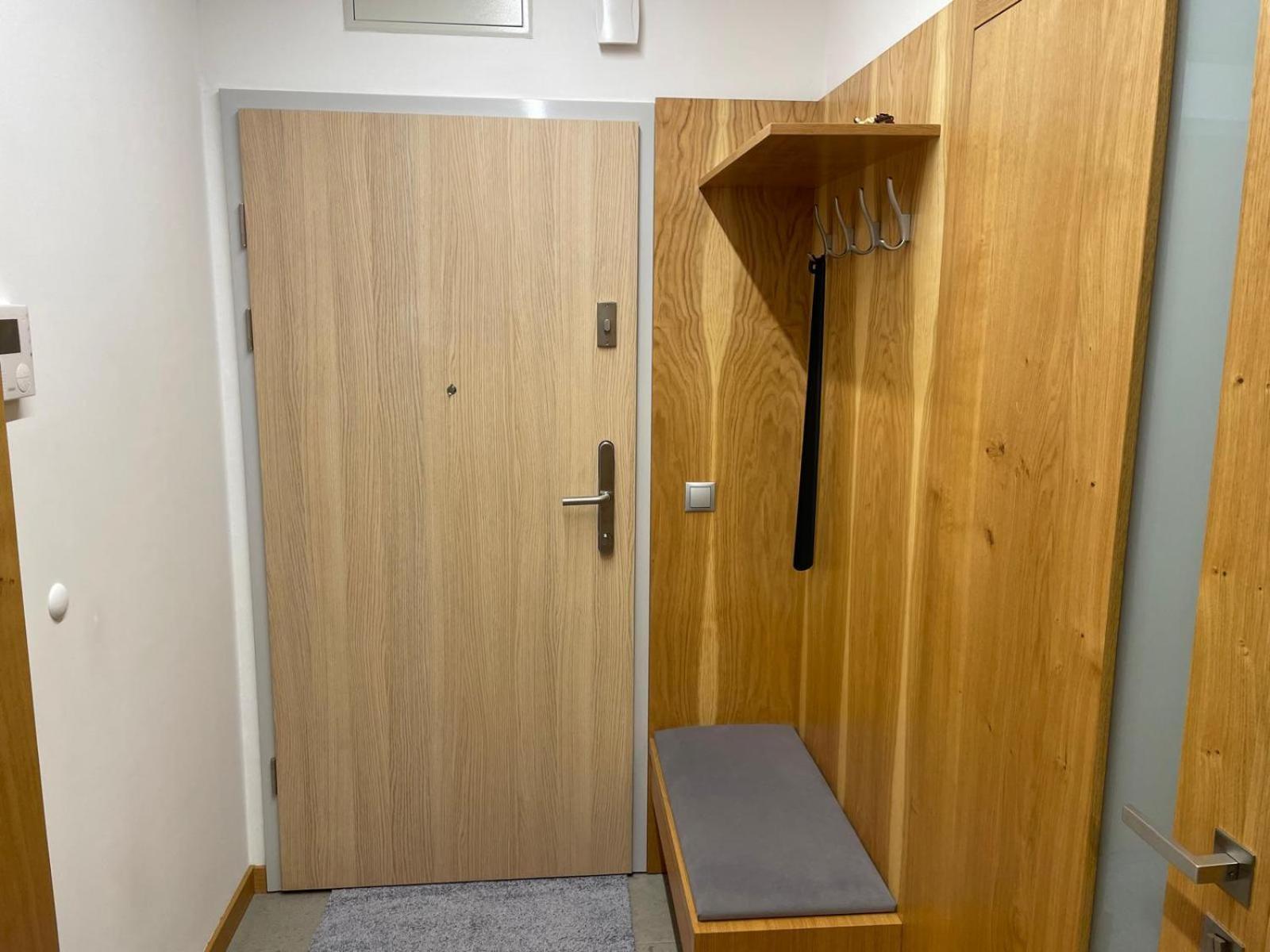 Apartament Comfortable With 2 Bedrooms And 2 Balconies On Borkowska Street