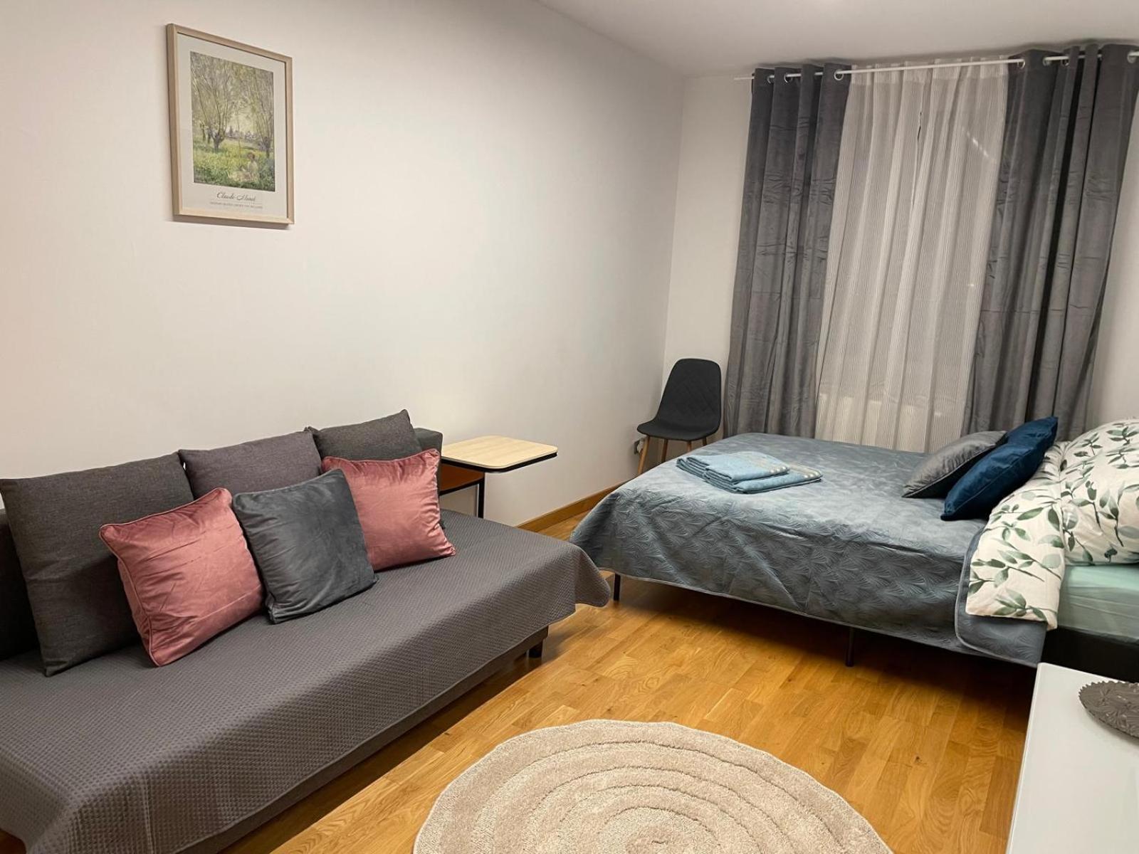 Comfortable With 2 Bedrooms And 2 Balconies On Borkowska Street Apartament Kraków